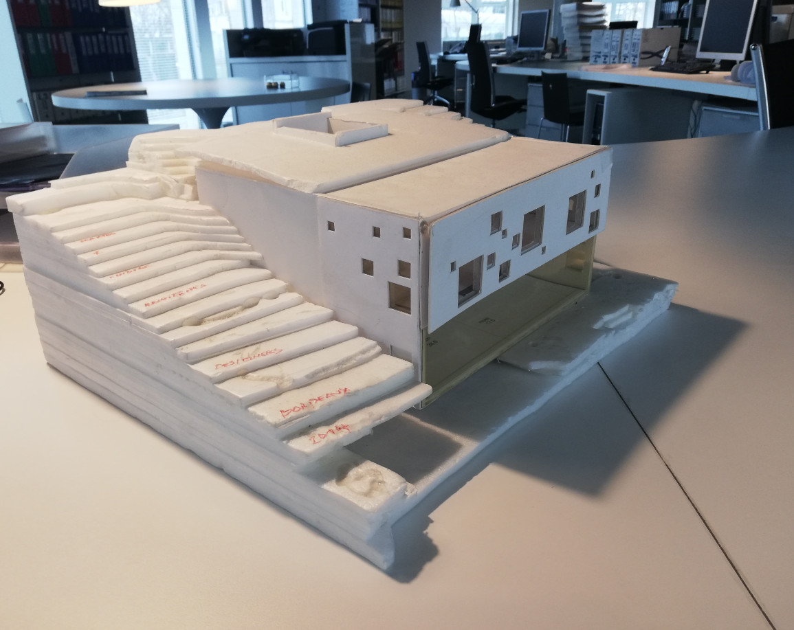 Maquette Troglodyte House
